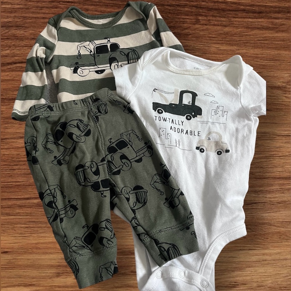 3-piece tow truck outfit | 3 months